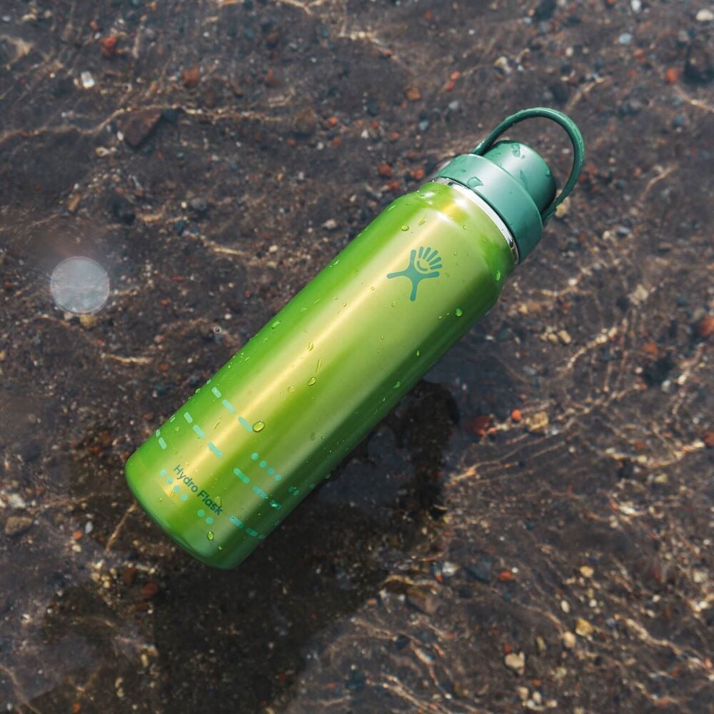 32 oz Lightweight Chug Cap Bottle - Cypress Green