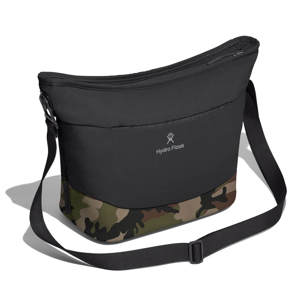 Carryout™ Lunch Tote - Woodland Camo