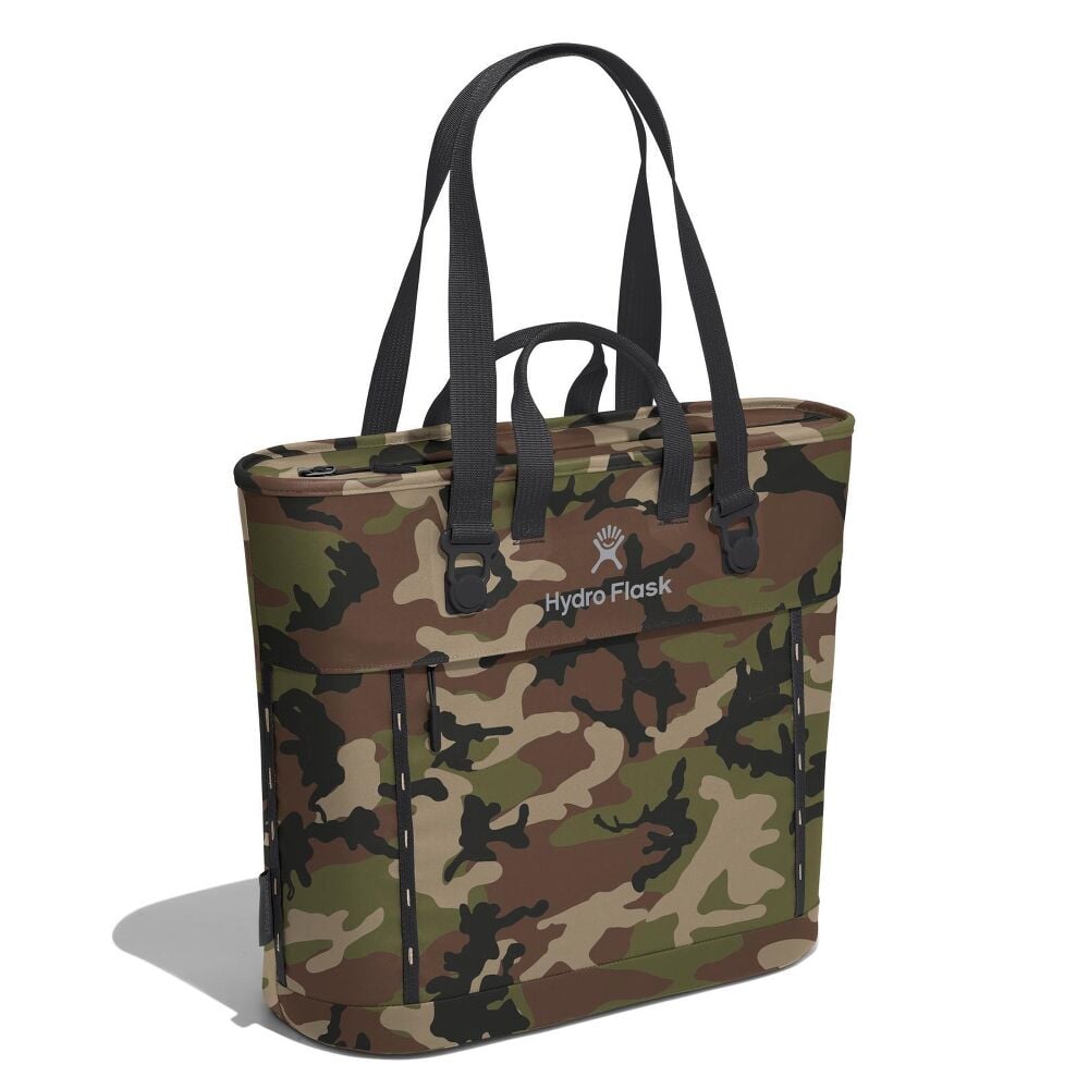 Carryout™ Soft Cooler Tote 20 L - Woodland Camo
